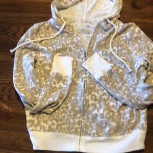 So zip up hoodie Juniors Large